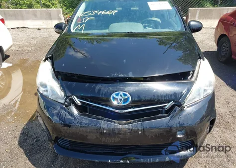 2013 Toyota Prius V Three z USA, uszkodzony, nr VIN JTDZN3EU6D3262311